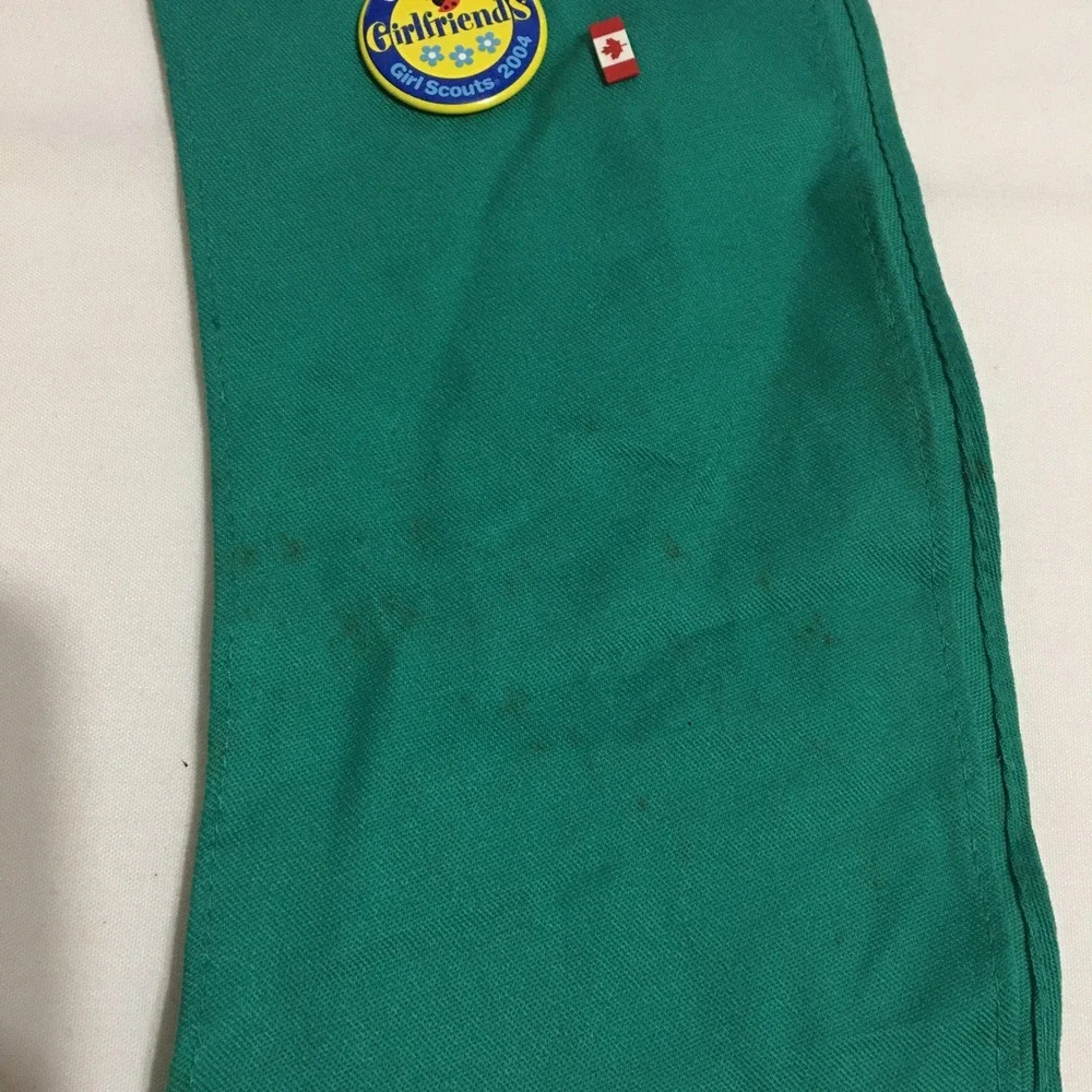 Girl Scouts Junior Sash Kids Regular Green Heart of Florida Troop 220 Patches